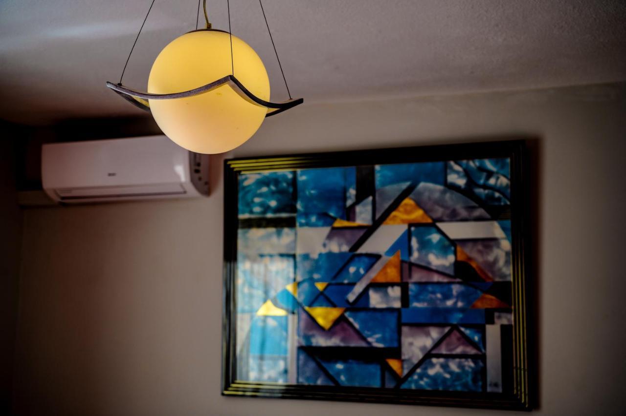 Daffodil Apartment セント・ポールズ・ベイ エクステリア 写真