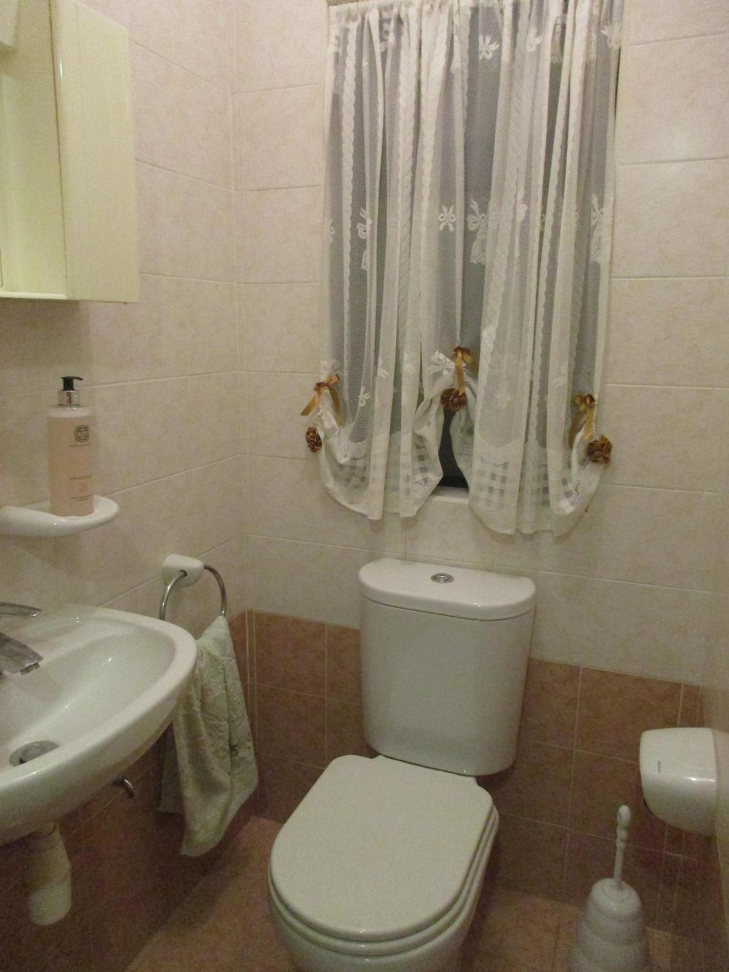 Daffodil Apartment セント・ポールズ・ベイ エクステリア 写真